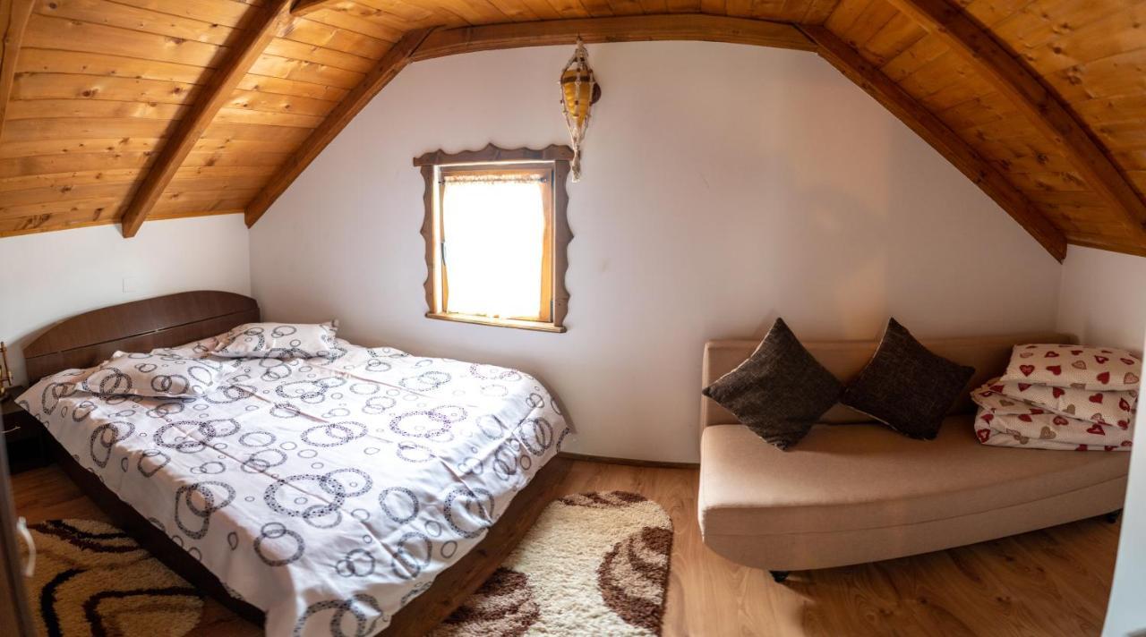 Cabana Rustic Borşa エクステリア 写真